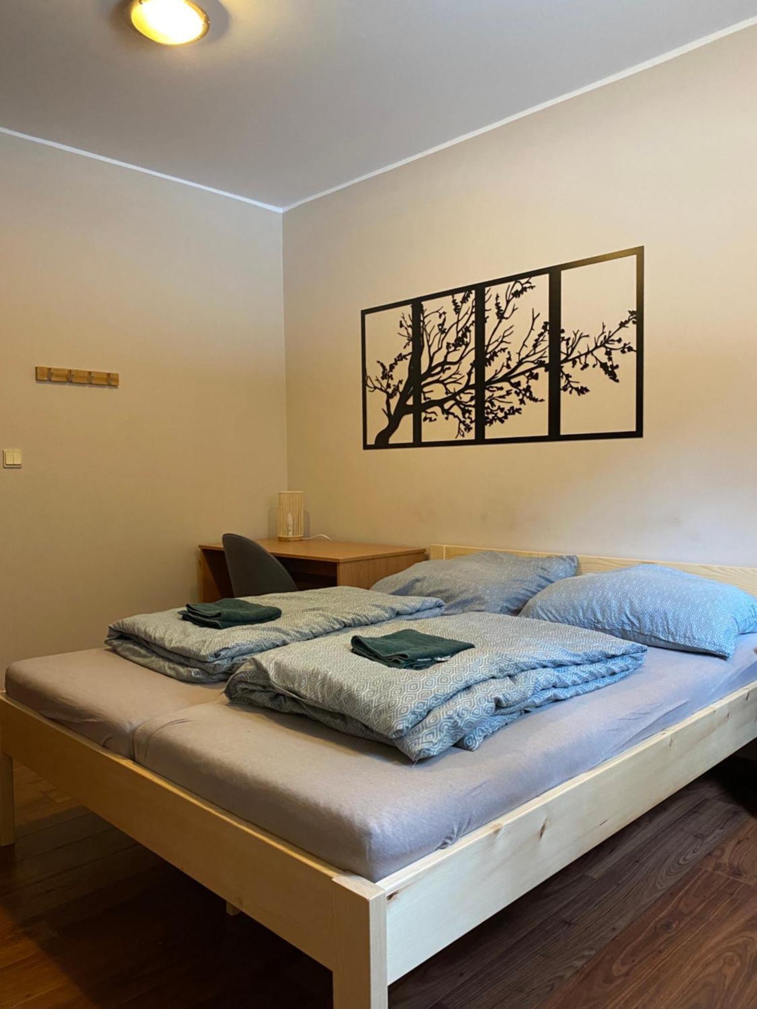 Zen Zone Hostel Bratislava Buitenkant foto